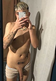 Nikito Escort Masculino