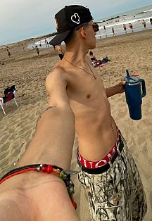 Lautaro Escort Masculino