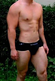 Jhonny Escort Masculino