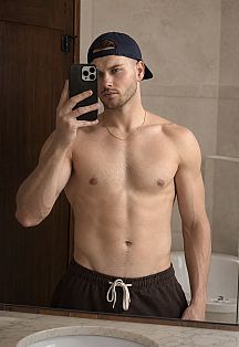 King Ivo Escort Masculino