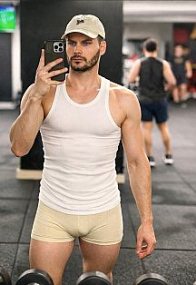 King Ivo Escort Masculino