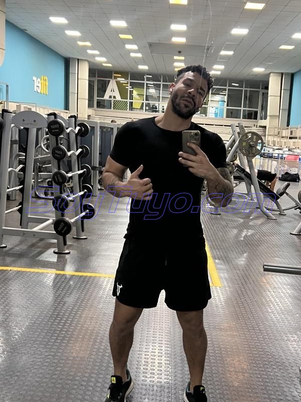 Hi, I am Felipe, Welcome to my profile!