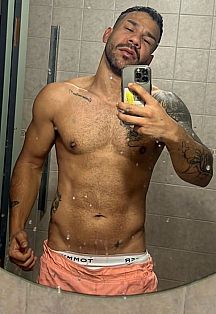 Felipe Escort Masculino