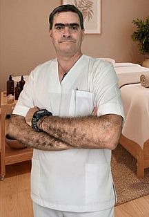 Roger Smith Male Masseur