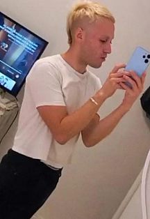 Tomás Escort Masculino