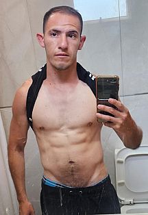 Peke Escort Masculino