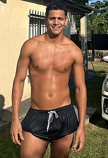 Matías H. Escort Masculino