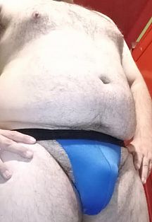 Ramses Escort Masculino