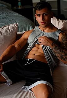 Tomy King Escort Masculino