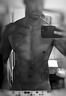 Eze Hot Escort Masculino