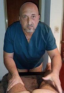 El Tano Masajista masculino