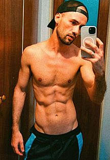 Ema Escort Masculino