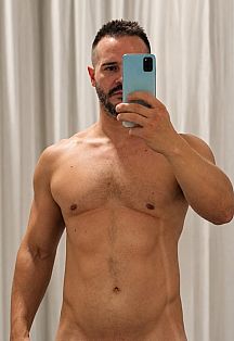 Paul Escort Masculino