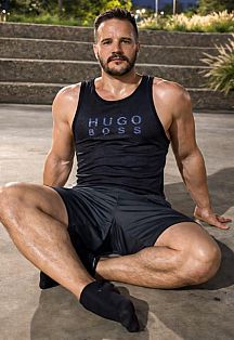 Paul Escort Masculino