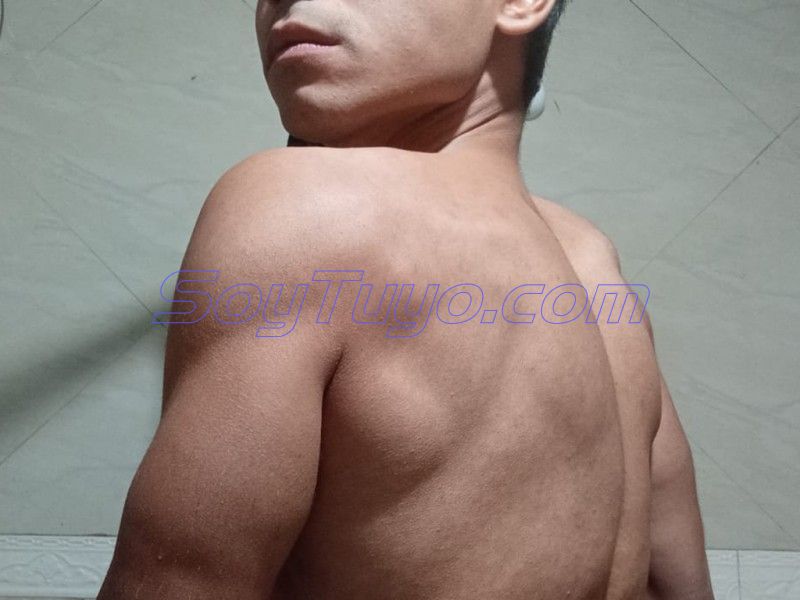 Hola, soy Tomi, Bienvenido a mi perfil !