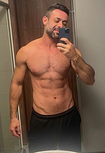 Patrick Escort Masculino