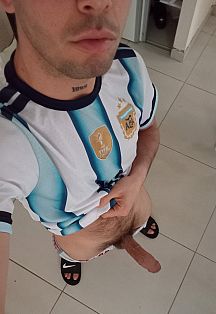 Emiliano 21 x 5 Escort Masculino