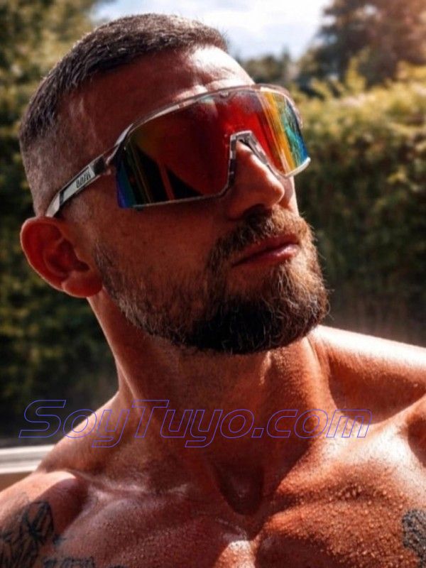 Hola, soy Matt Viking, Bienvenido a mi perfil !
