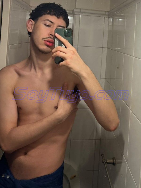 Hola, soy Tayler Mjes, Bienvenido a mi perfil !