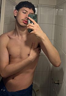 Tayler Mjes Masajista masculino