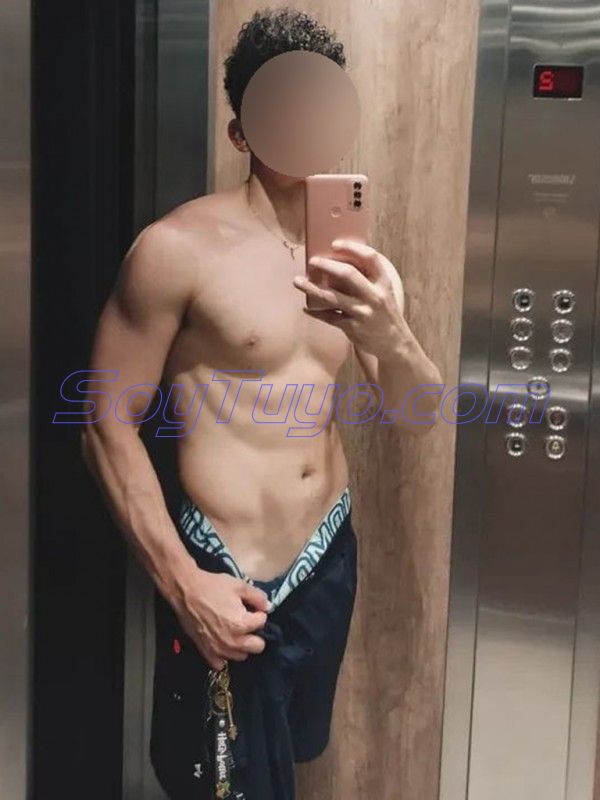 Hola, soy Doriam 19 cm, Bienvenido a mi perfil !