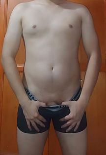 Roy Py Male Masseur