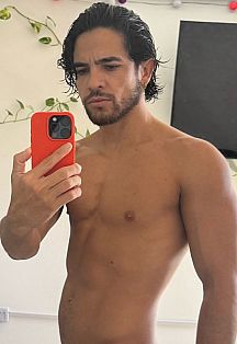 Eliu Escort Masculino