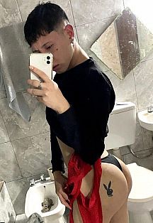 Mau Bich Escort Masculino