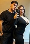 Deborah y Enzo Escort Masculino