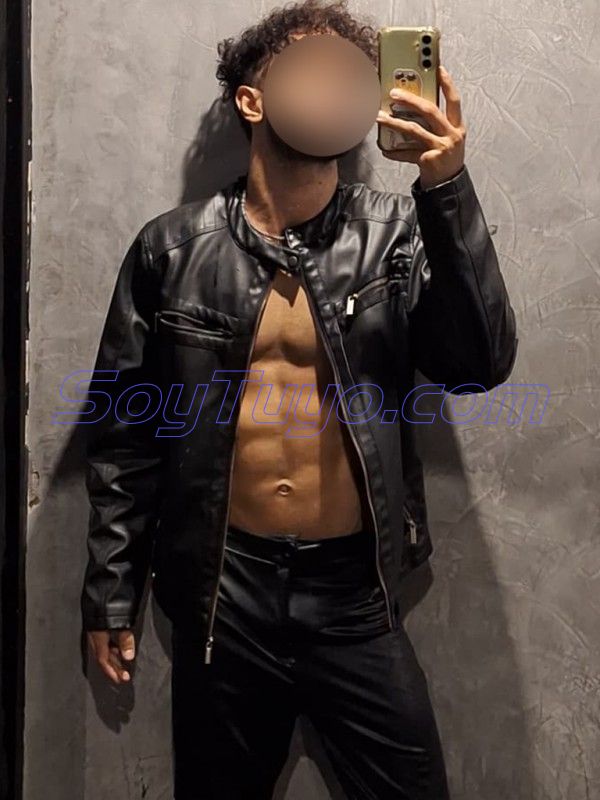 Hola, soy Deiker, Bienvenido a mi perfil !