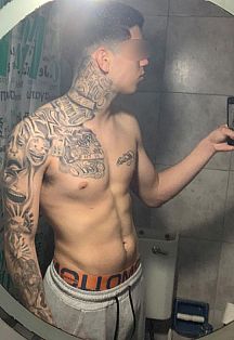 Gonz 44 Escort Masculino
