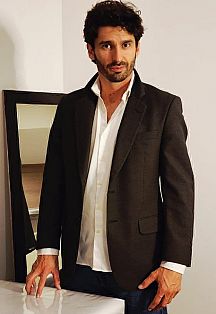 Facundo Escort Masculino