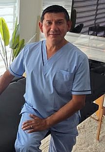 Juanma Male Masseur
